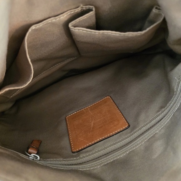 Coach Tan and Cream Signature Shoulder Bag - Picture 2 of 3